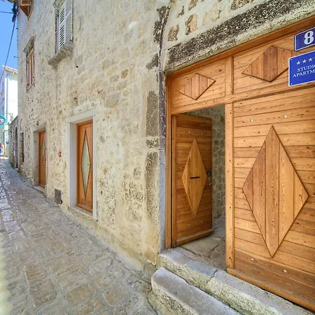 Chic And Charming Krk Downtown - Classic